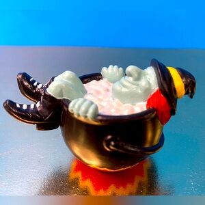HALLMARK HEARTLINE VTG 80’s WITCH IN CAULDRON HALLOWEEN HOWLERS